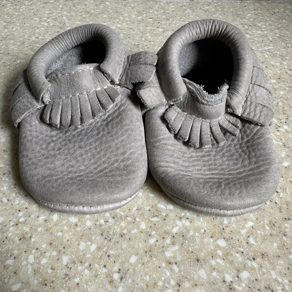 Freshly Picked Baby Moccasins Grey shoes size 2